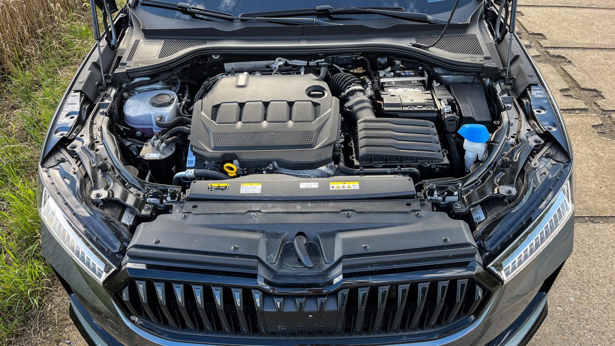 Škoda Superb Combi IV