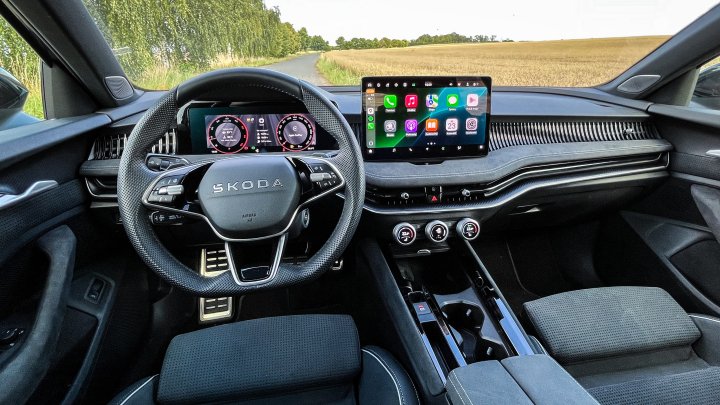 Škoda Superb Combi IV
