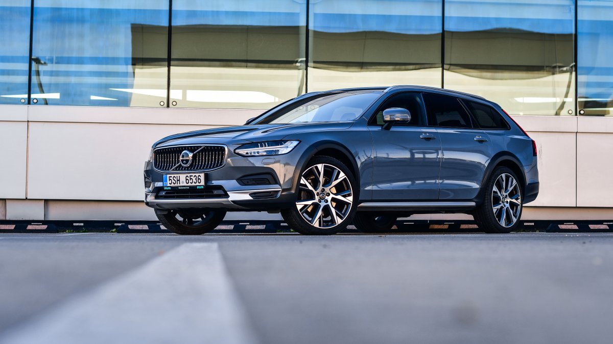 Volvo V90 Cross Country