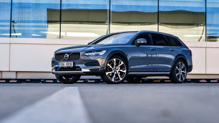Volvo V90 Cross Country