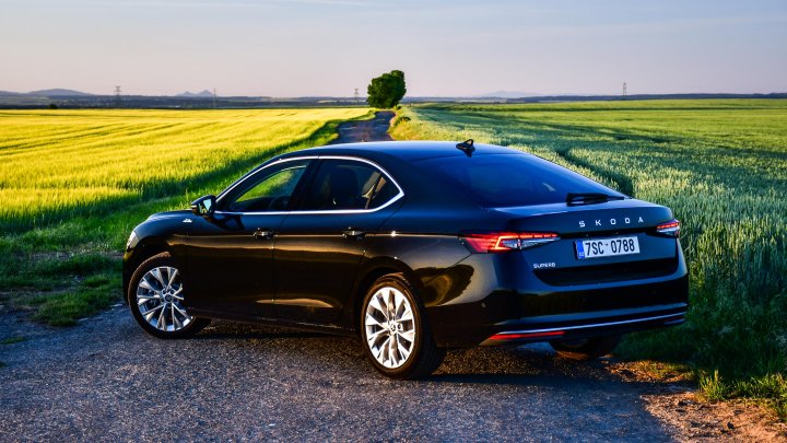 Škoda Superb