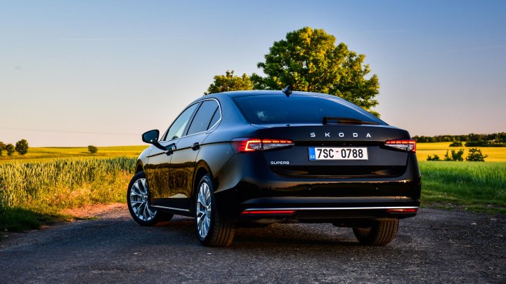 Škoda Superb