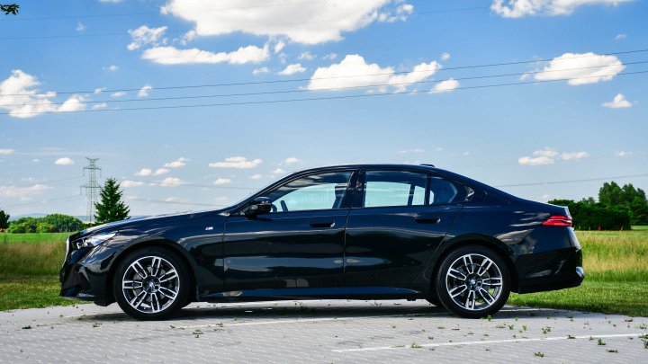 BMW 5