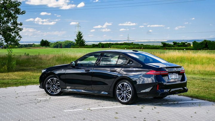BMW 5