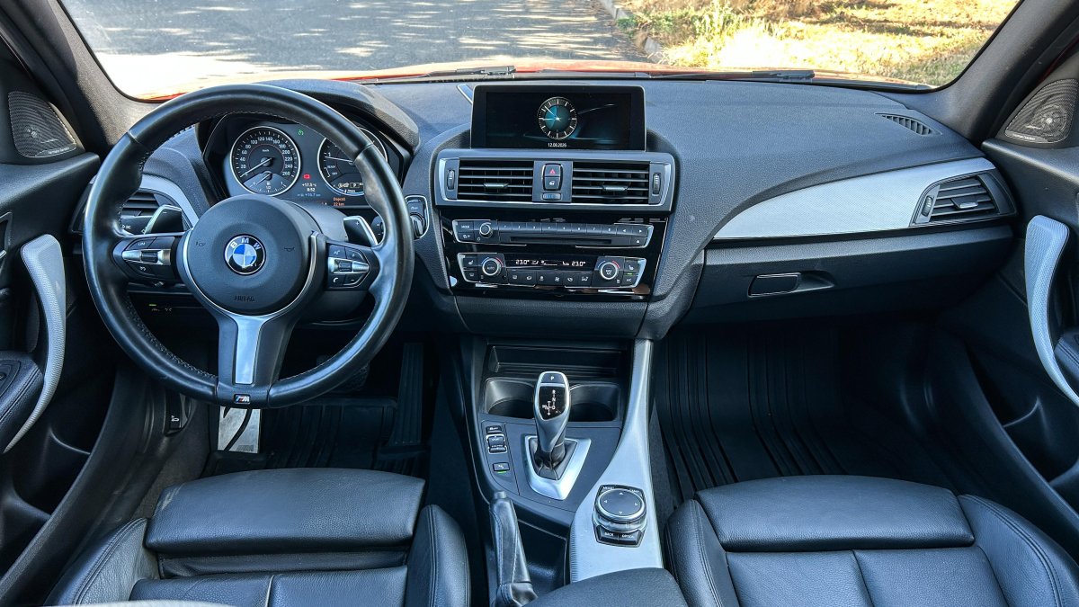 BMW M140i