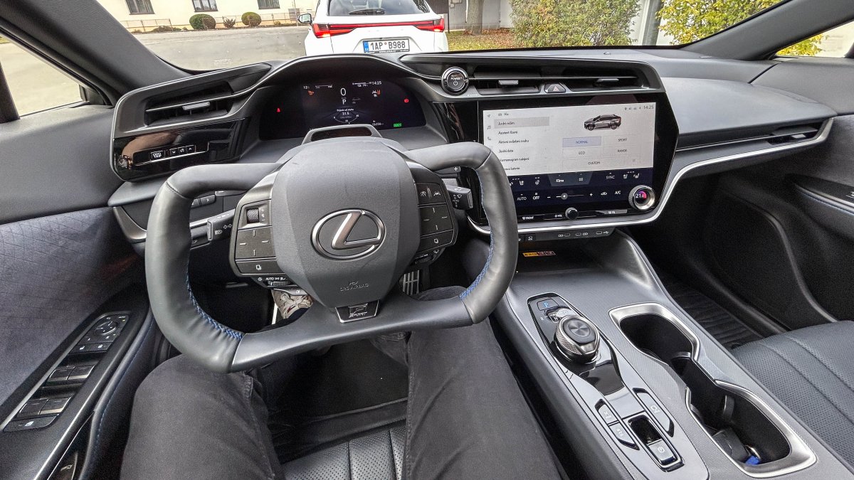 Lexus