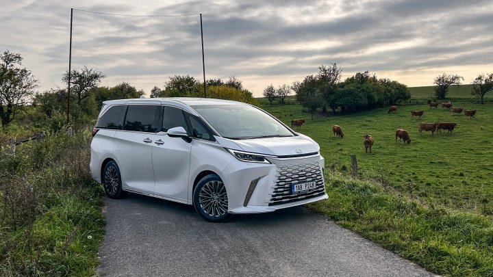 Lexus